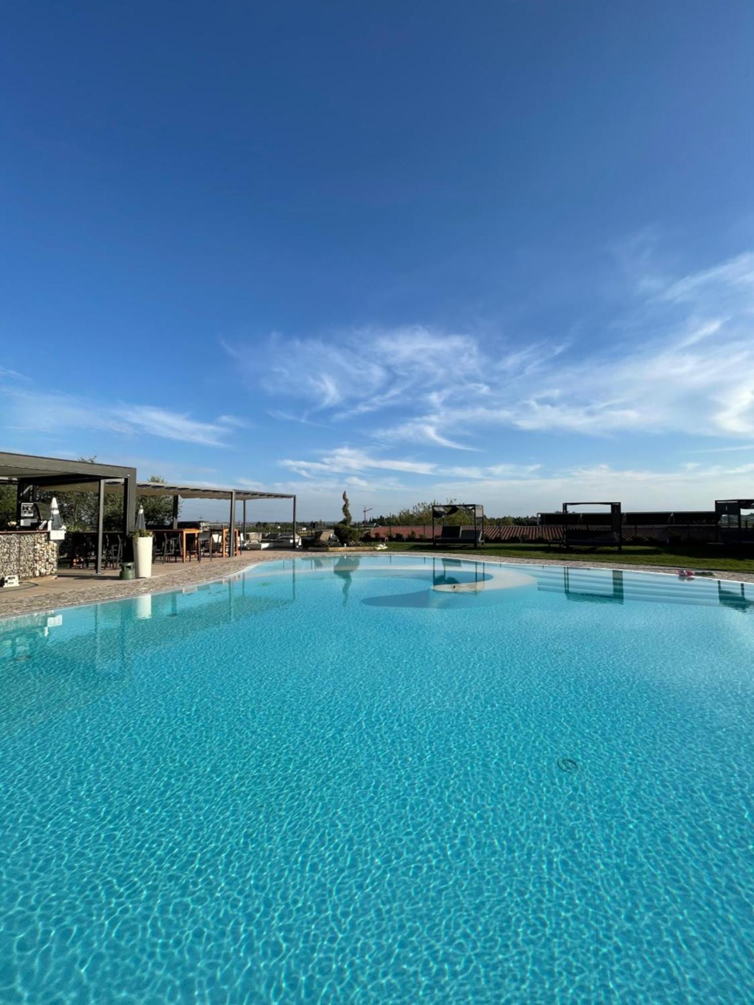 Vila Le Mistral Sommacampagna Exteriér fotografie